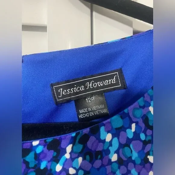 Blue Patterned Sleeveless Dress - Picture 2 of 6